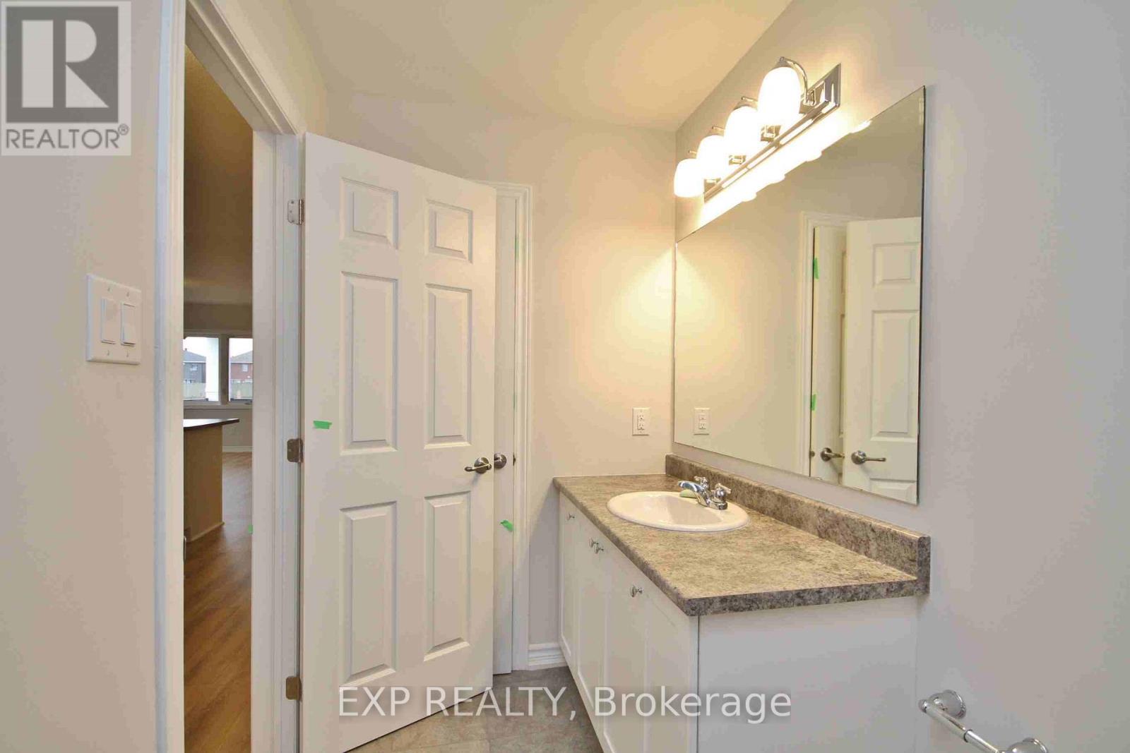 294 Zenith Private, Ottawa, Ontario  K2J 6N2 - Photo 16 - X12852572