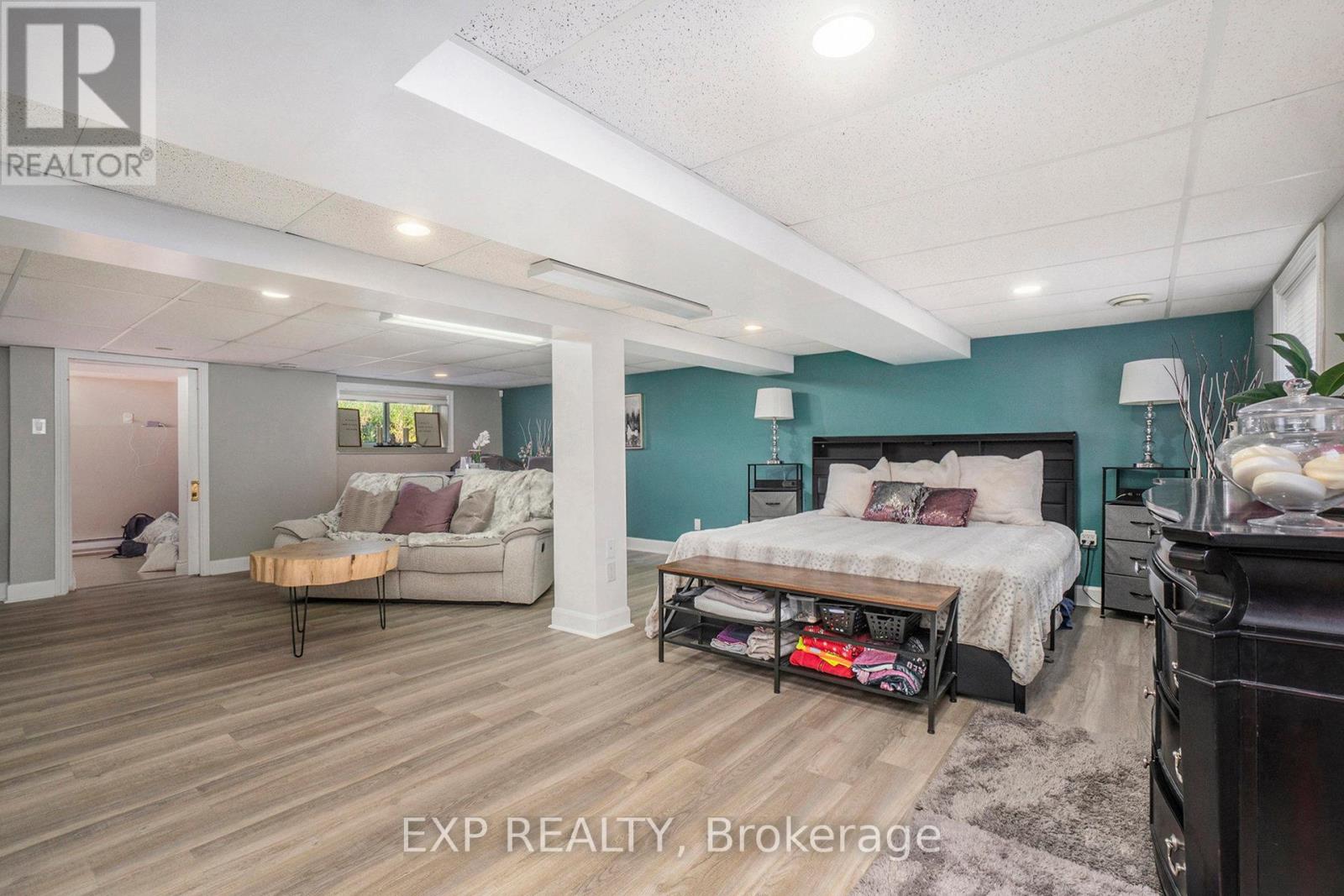 2147 Mer Bleue Road, Ottawa, Ontario  K4A 3T9 - Photo 13 - X12852574