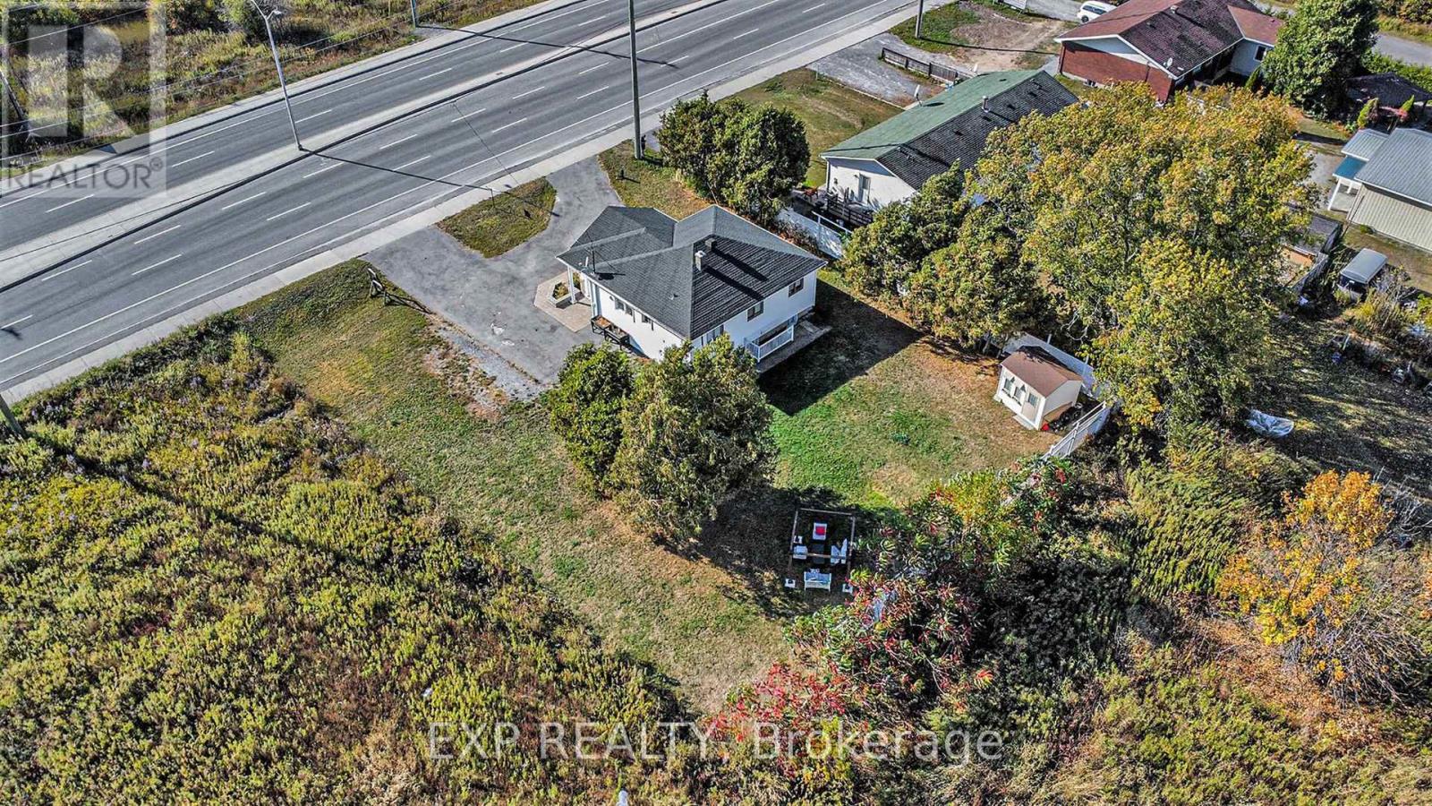 2147 Mer Bleue Road, Ottawa, Ontario  K4A 3T9 - Photo 22 - X12852576