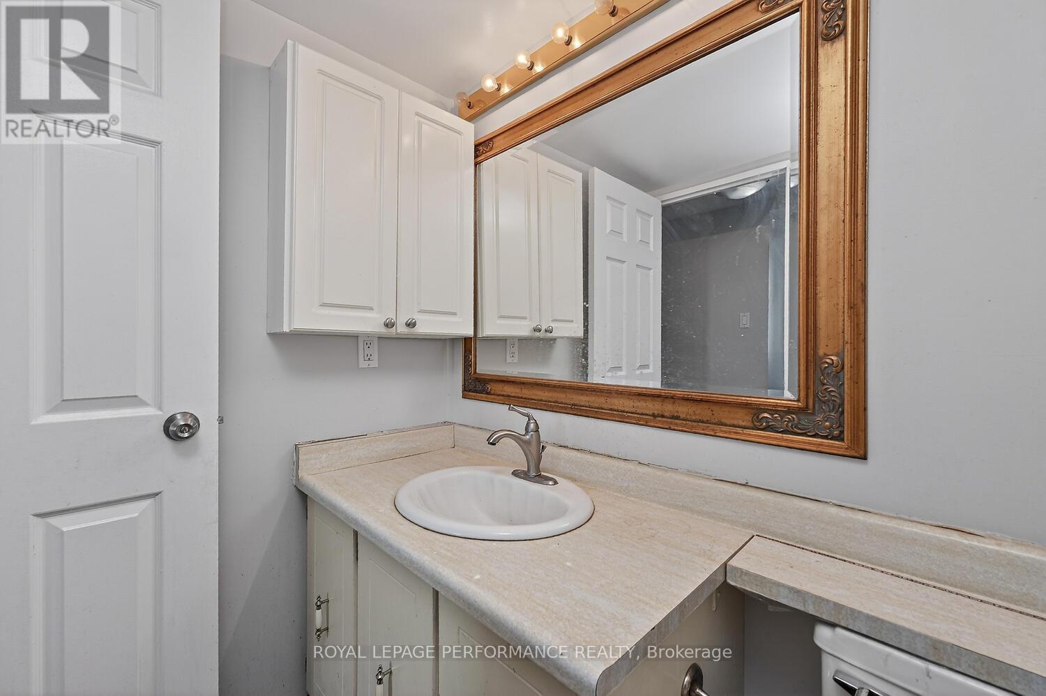 2502 - 530 Laurier Avenue W, Ottawa, Ontario  K1R 7T1 - Photo 12 - X12852592