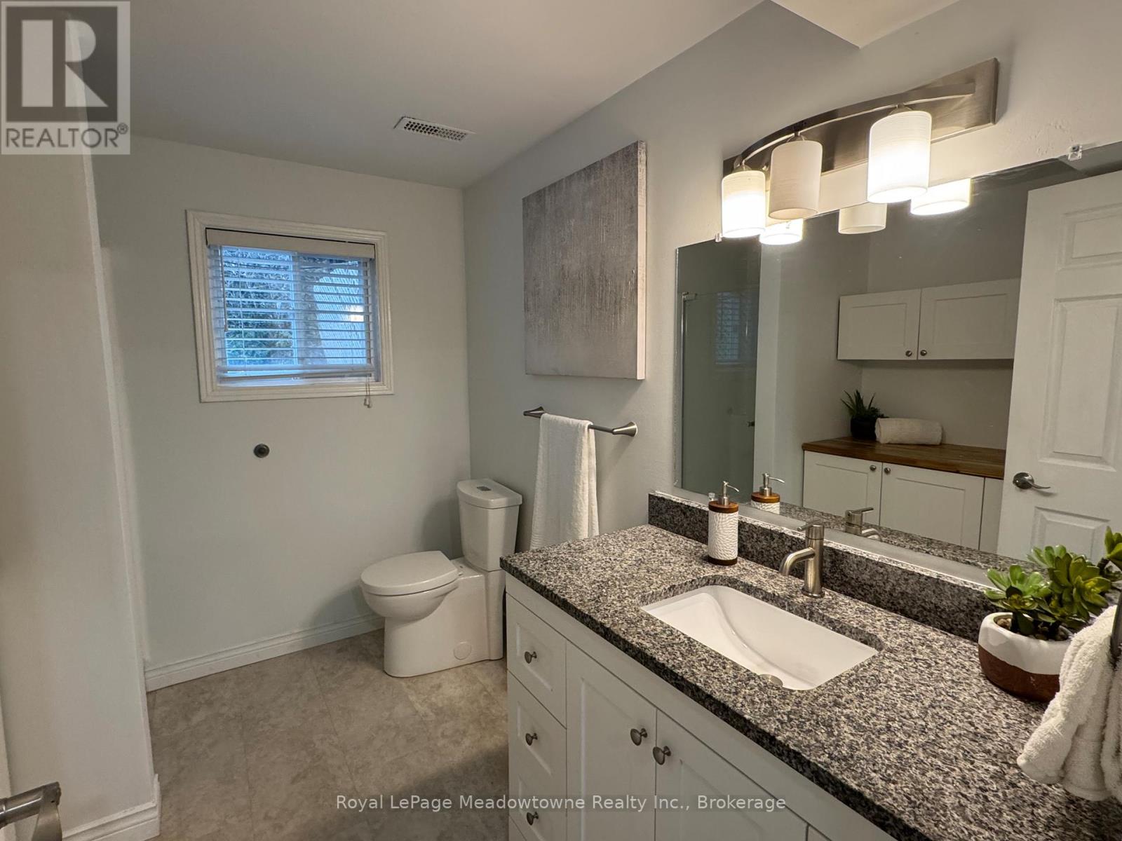 13 Thompson Drive, Norfolk (Port Dover), Ontario  N0A 1N4 - Photo 11 - X12852584