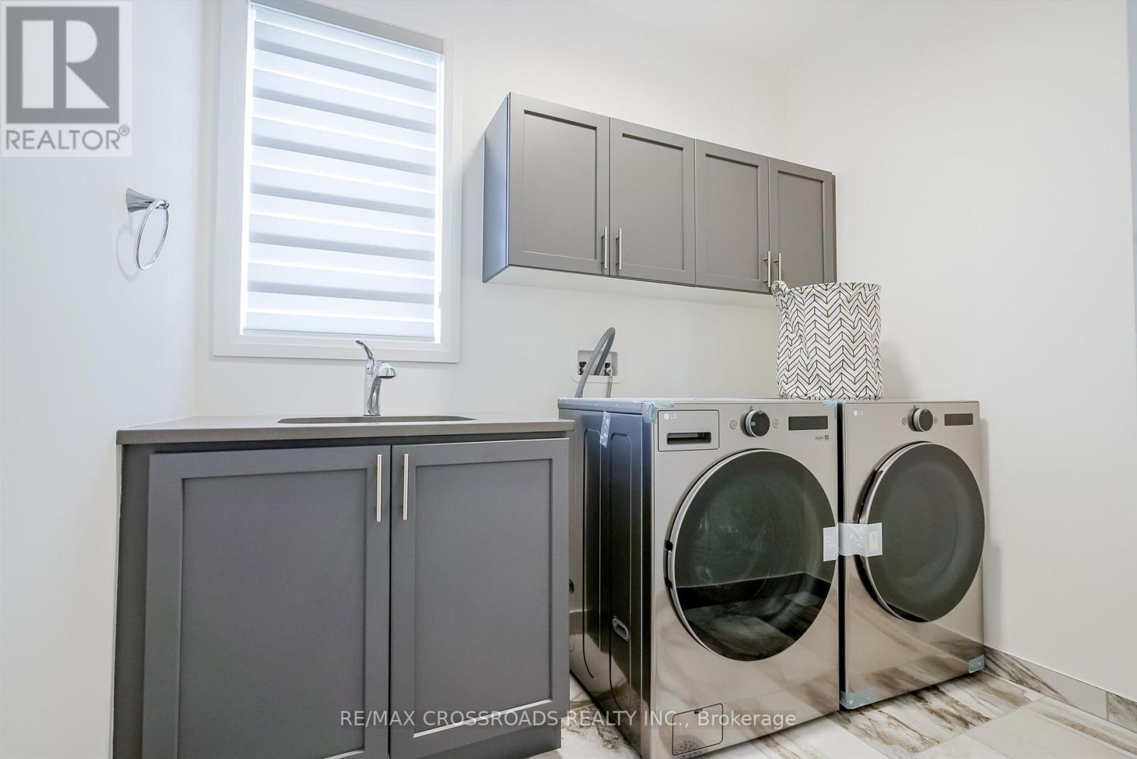 239 Port Darlington Road, Clarington (Bowmanville), Ontario  L1C 4A9 - Photo 35 - E12852540