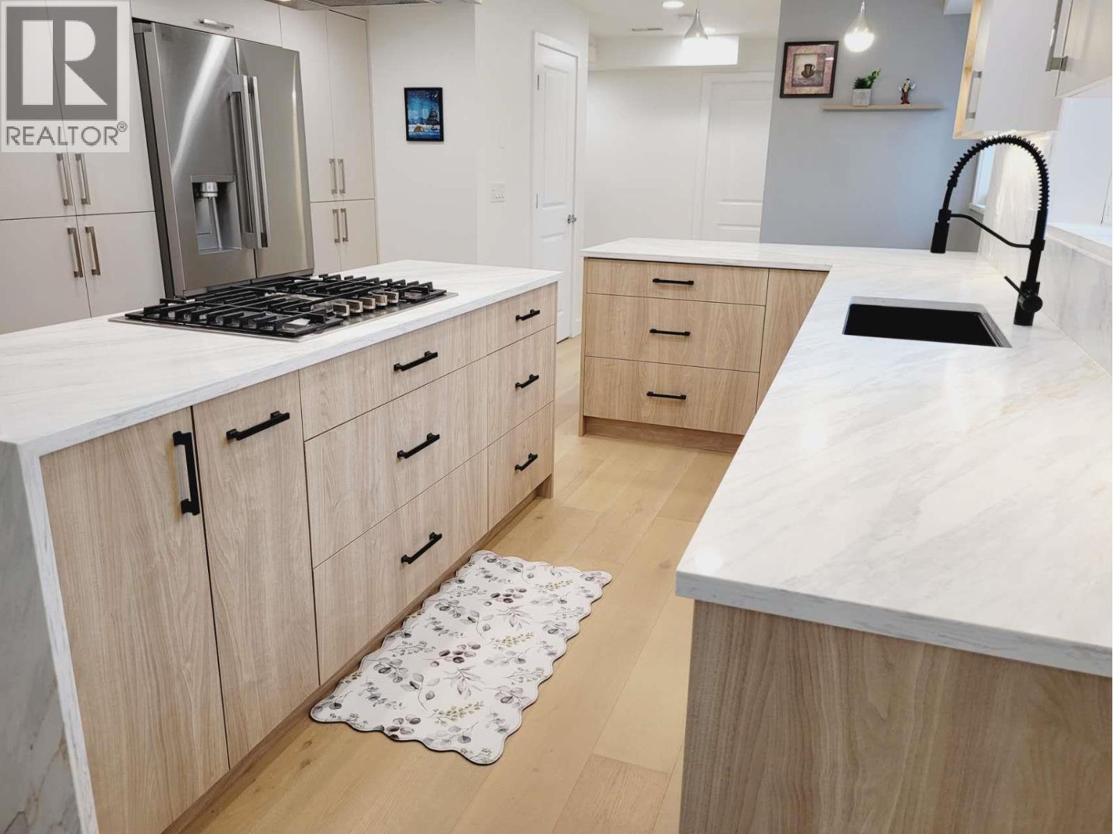 971 51a Street, Delta, British Columbia  V4M 2X9 - Photo 6 - R3091347