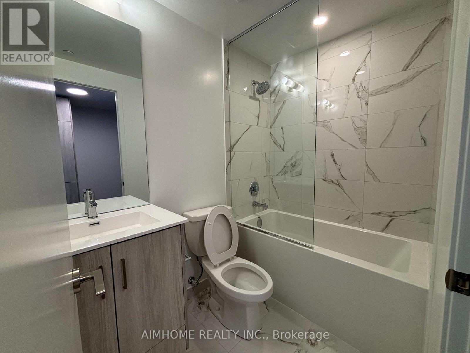 11 - 180 Front Street E, Toronto (Moss Park), Ontario  M5A 0A9 - Photo 18 - C12852550