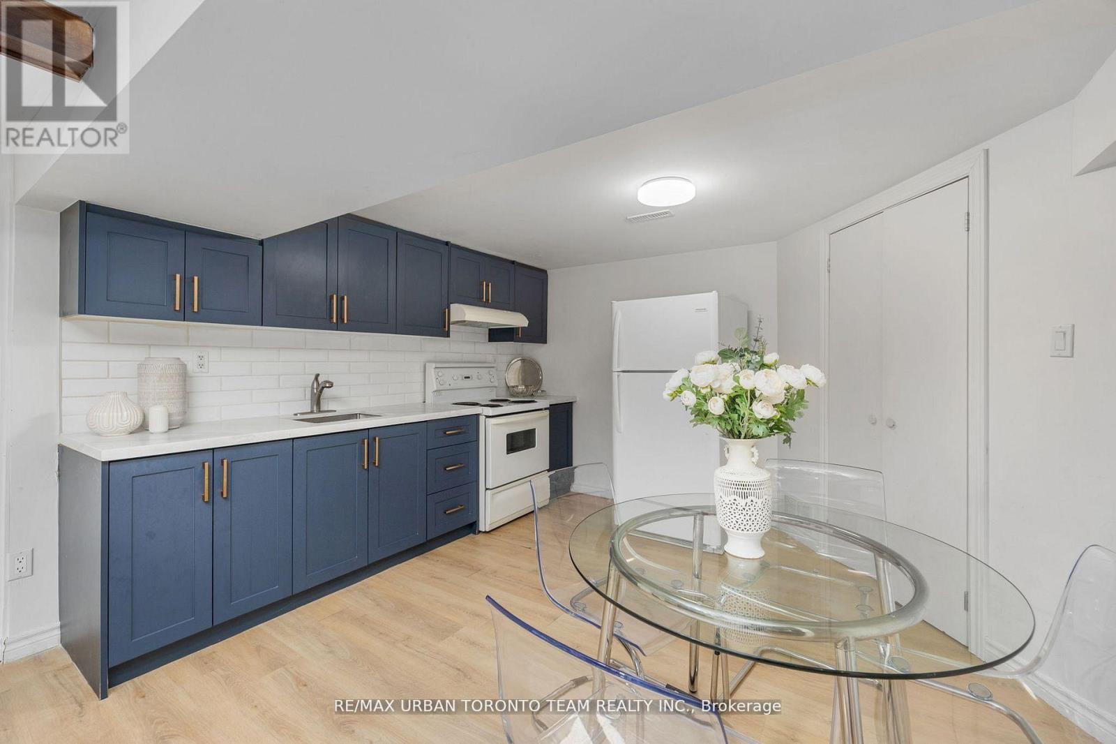 12 Wardencourt Drive, Toronto (Tam O'shanter-Sullivan), Ontario  M1T 2H3 - Photo 24 - E12852566