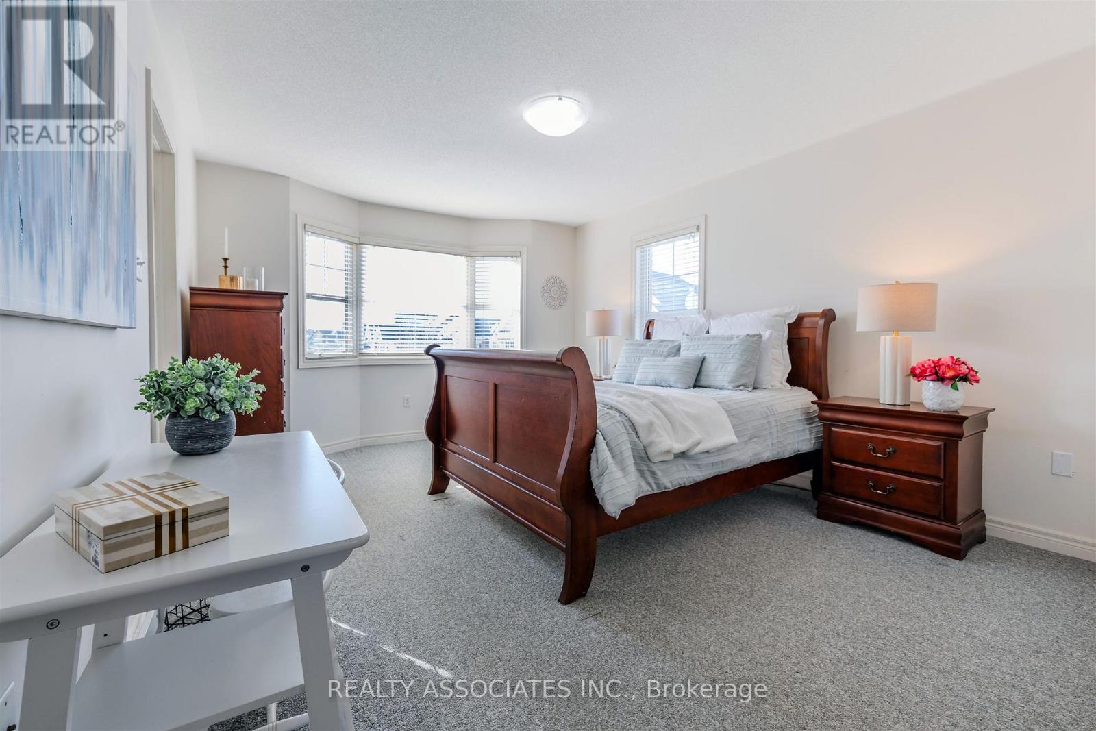 19 Bearings Avenue, Whitchurch-Stouffville (Stouffville), Ontario  L4A 0W6 - Photo 24 - N12852558