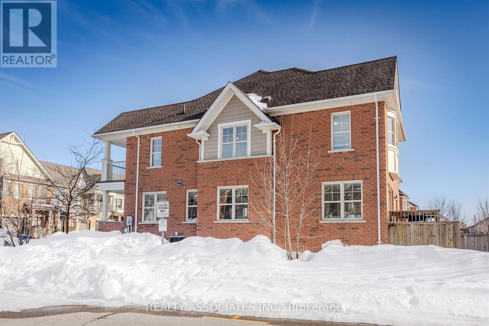 19 Bearings Avenue, Whitchurch-Stouffville (Stouffville), Ontario  L4A 0W6 - Photo 39 - N12852558