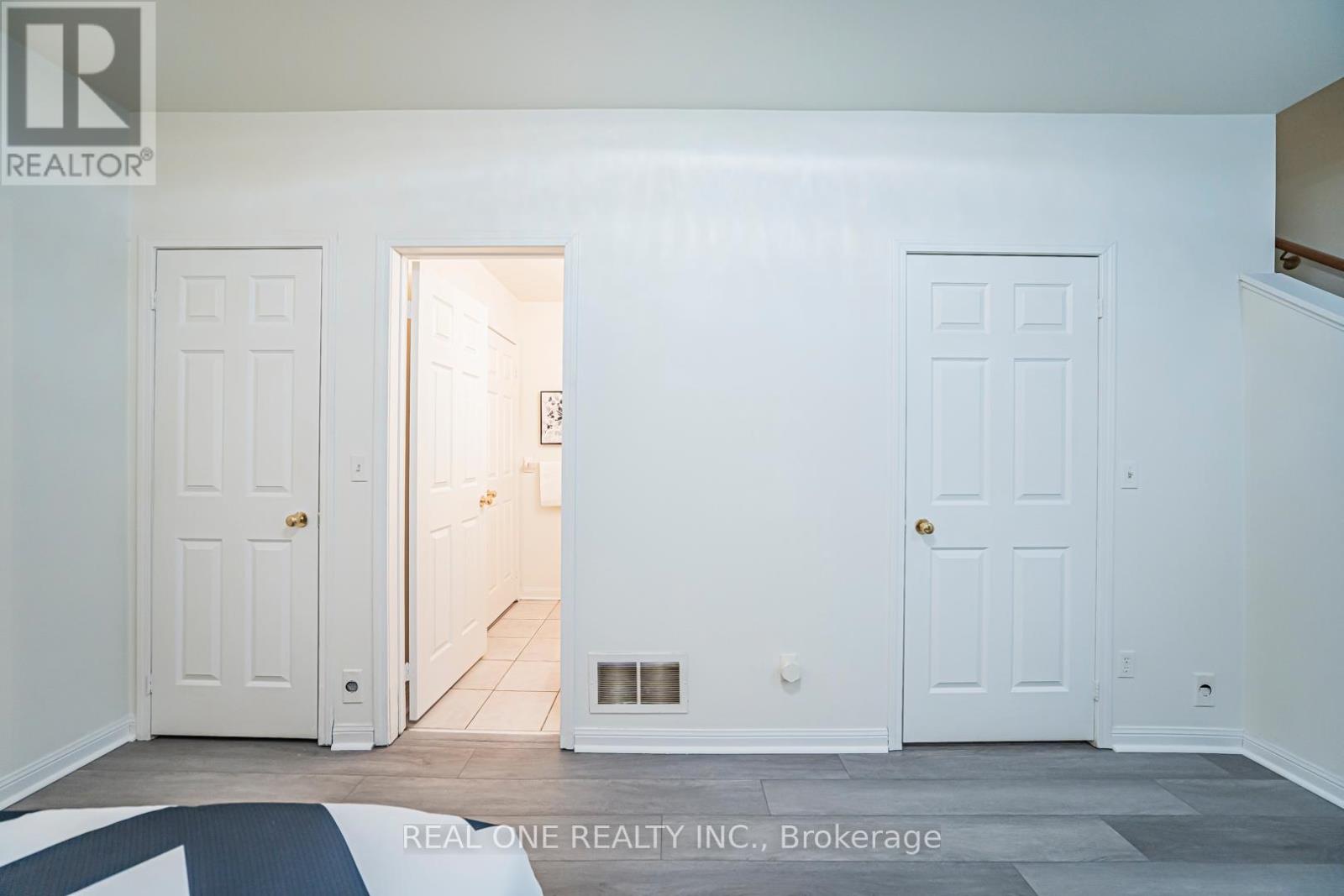 17 - 12 St Moritz Way, Markham (Unionville), Ontario  L3R 4E8 - Photo 38 - N12852580