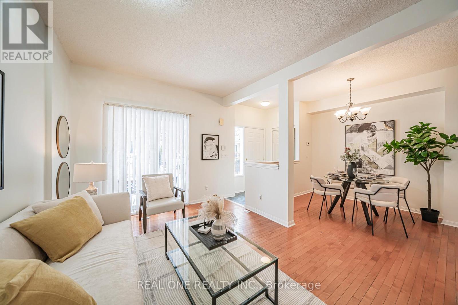 17 - 12 St Moritz Way, Markham (Unionville), Ontario  L3R 4E8 - Photo 7 - N12852580