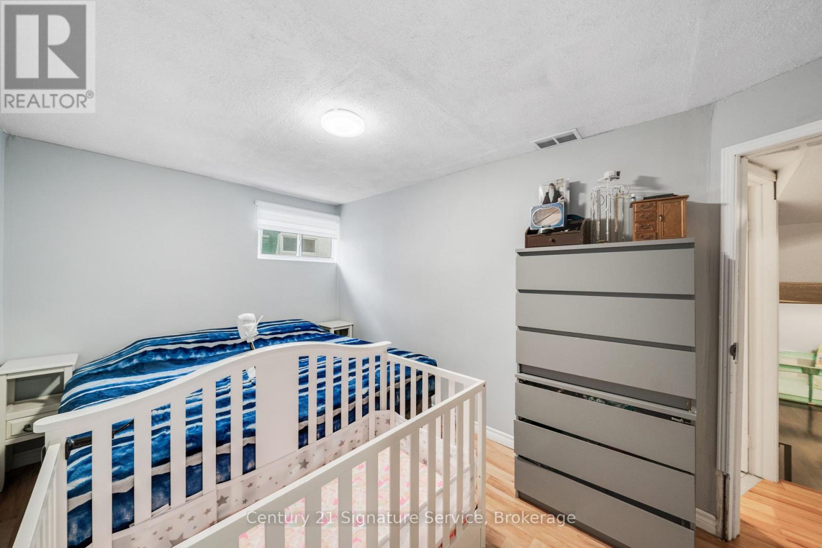 Basement - 144 Voltarie Crescent, Mississauga (Mississauga Valleys), Ontario  L5A 2A4 - Photo 8 - W12847012