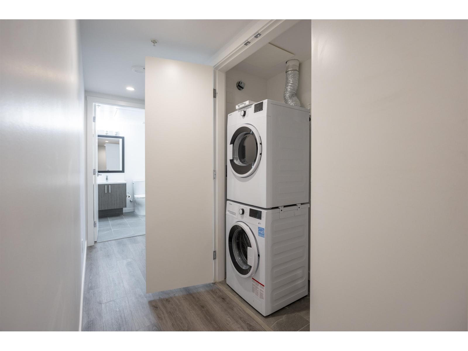 2808 13350 Central Avenue, Surrey, British Columbia  V3T 0S1 - Photo 8 - R3096870