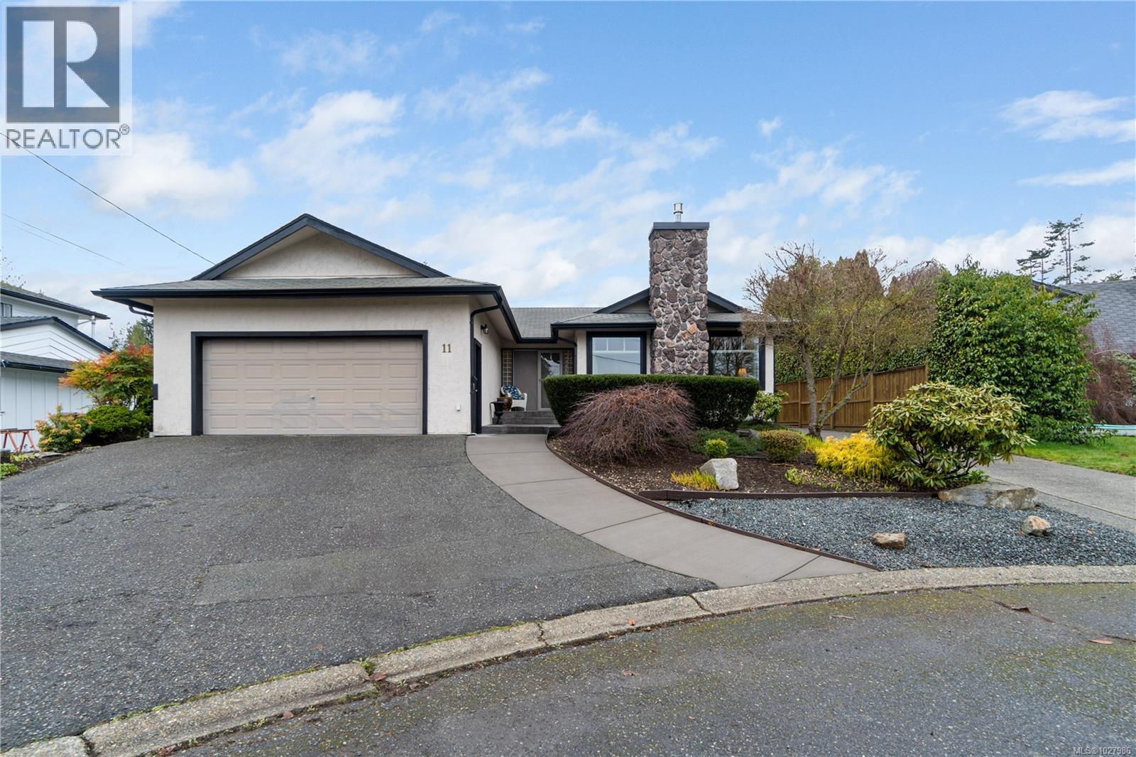 11 Sylvan Cres, Parksville, British Columbia
