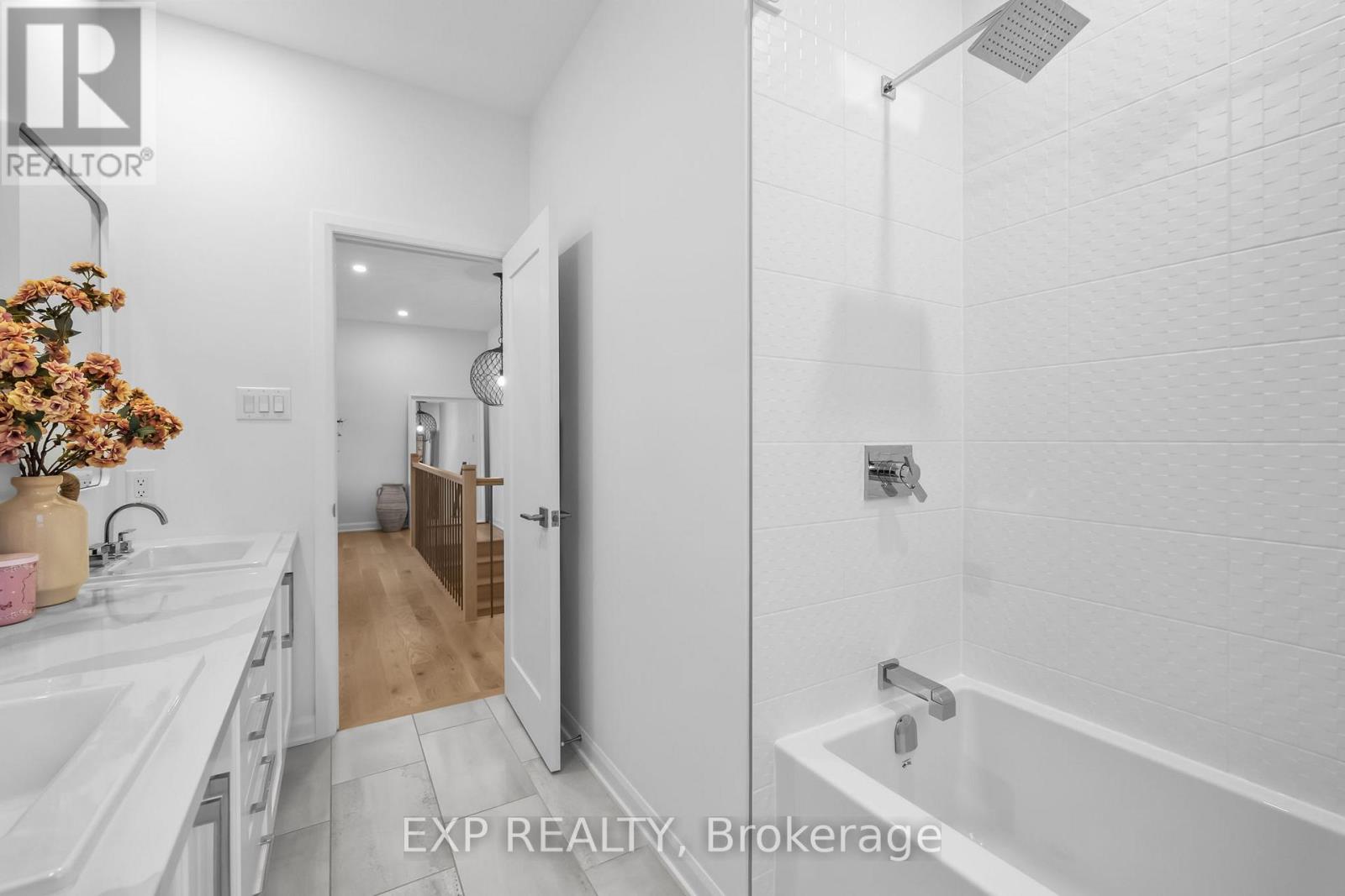 611 Ribbon Street, Ottawa, Ontario  K4M 0M8 - Photo 34 - X12852490