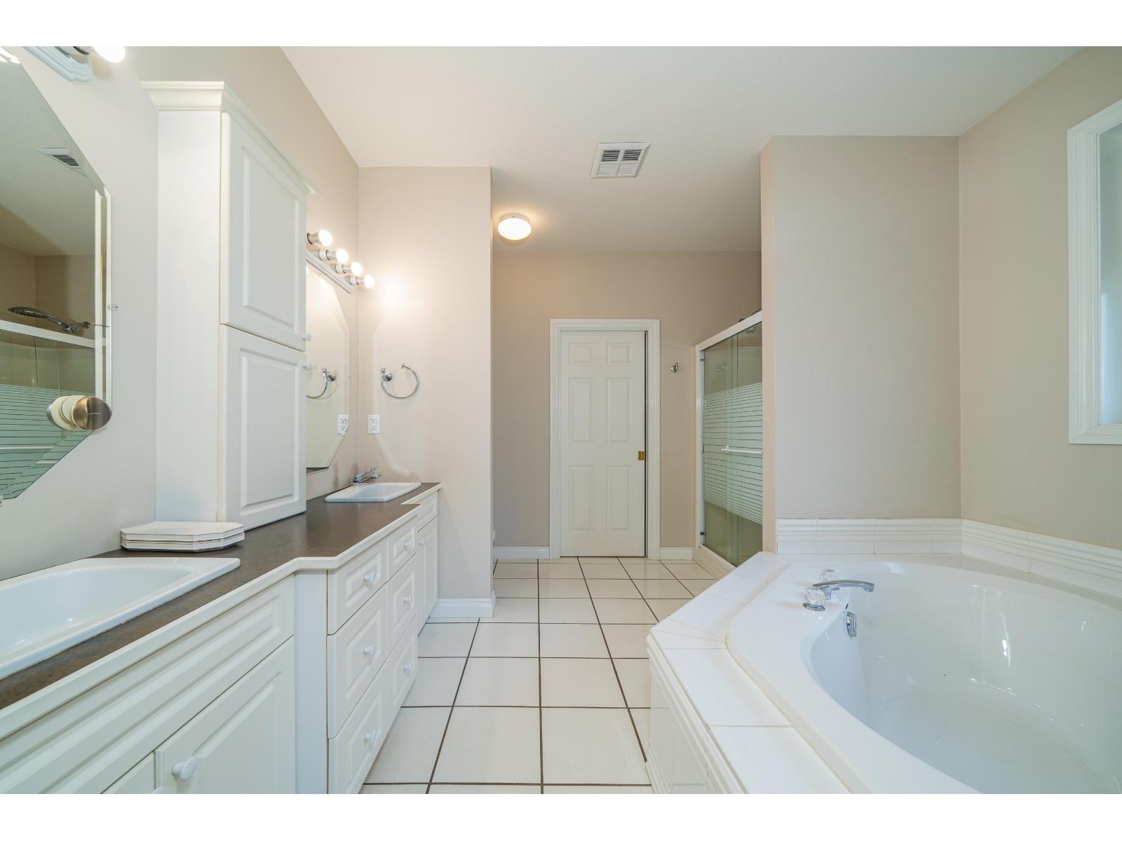 36010 Spyglass Court, Abbotsford, British Columbia  V3G 2W7 - Photo 17 - R3096787