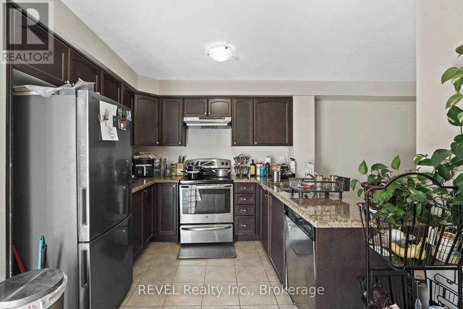 7 Dorchester Terrace, Hamilton (Stoney Creek Mountain), Ontario  L8J 0G4 - Photo 11 - X12852598