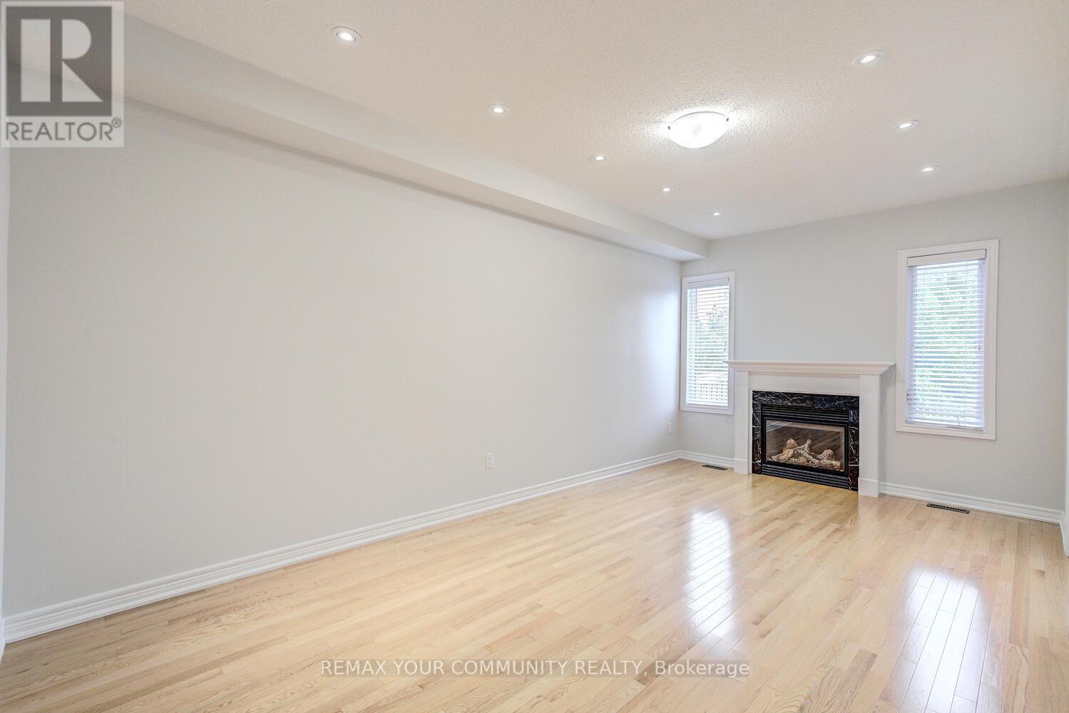 76 Ivy Glen Drive, Vaughan (Patterson), Ontario  L6A 0P2 - Photo 17 - N12852600