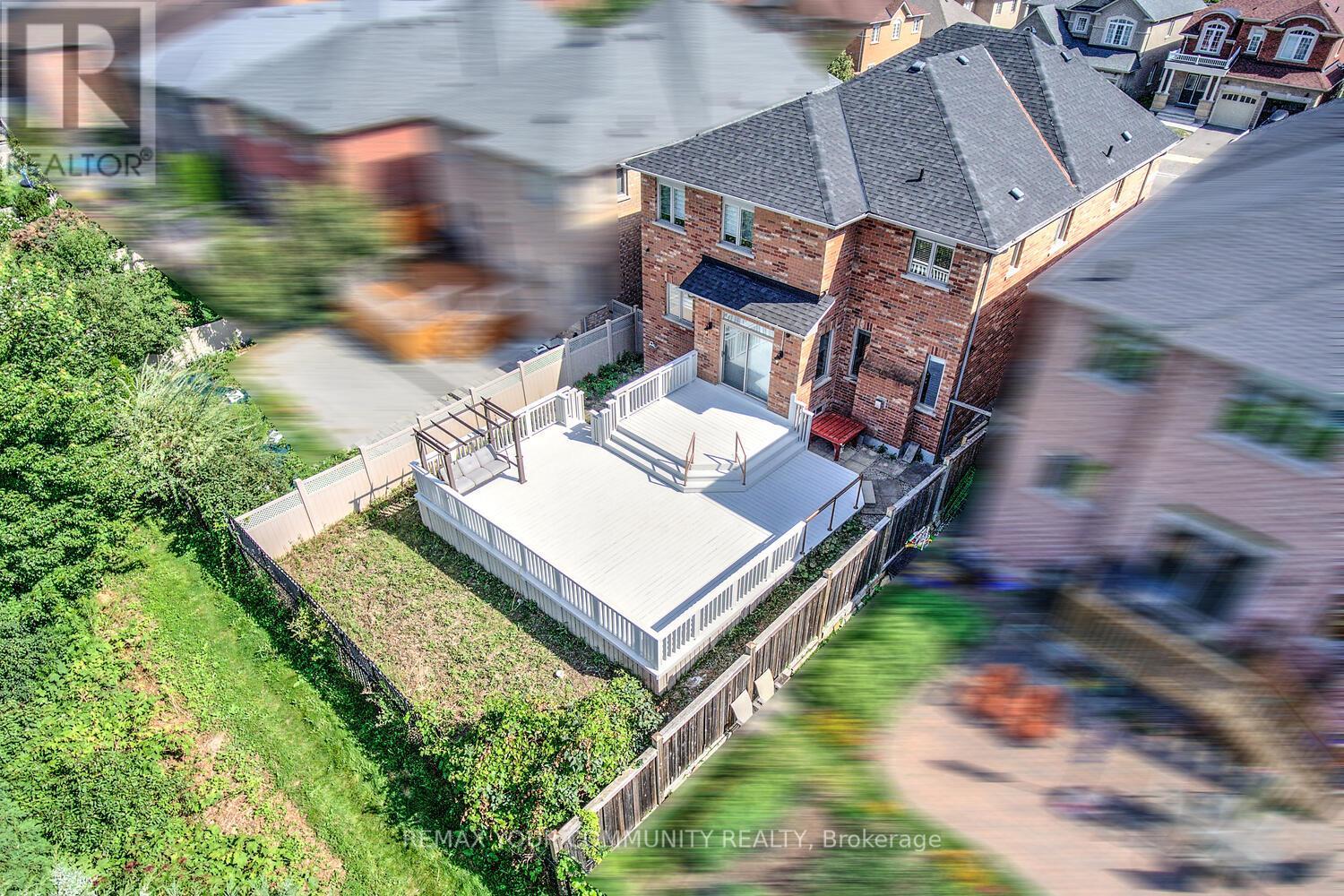 76 Ivy Glen Drive, Vaughan (Patterson), Ontario  L6A 0P2 - Photo 37 - N12852600