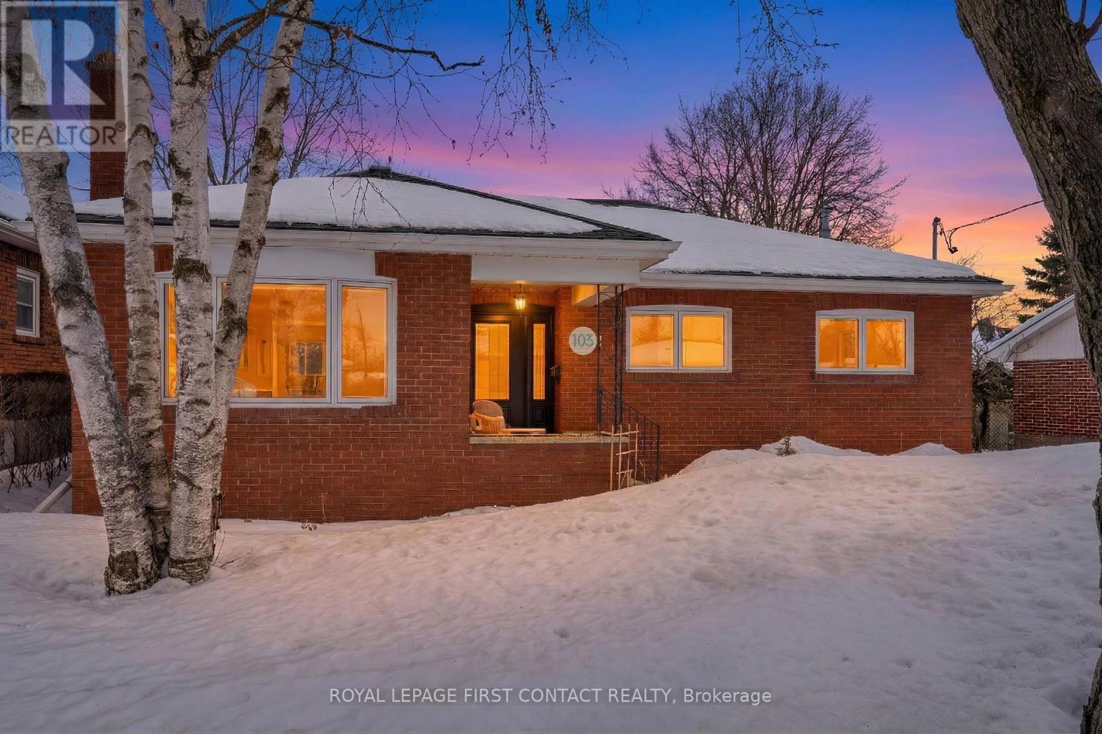 103 RODNEY STREET, barrie (codrington), Ontario