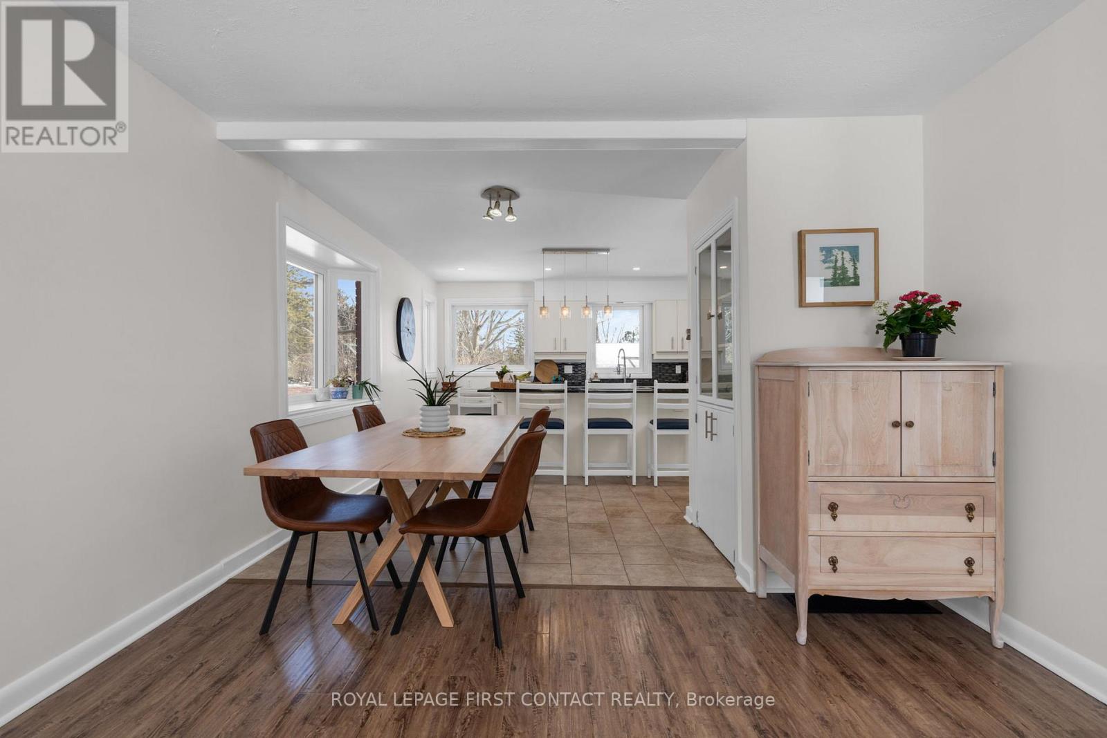 103 Rodney Street, Barrie (Codrington), Ontario  L4M 4C2 - Photo 12 - S12852610