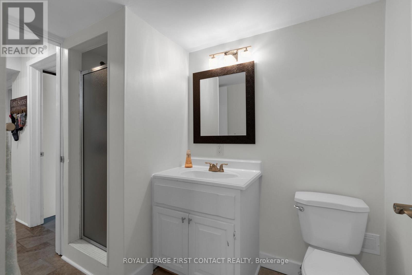 103 Rodney Street, Barrie (Codrington), Ontario  L4M 4C2 - Photo 37 - S12852610