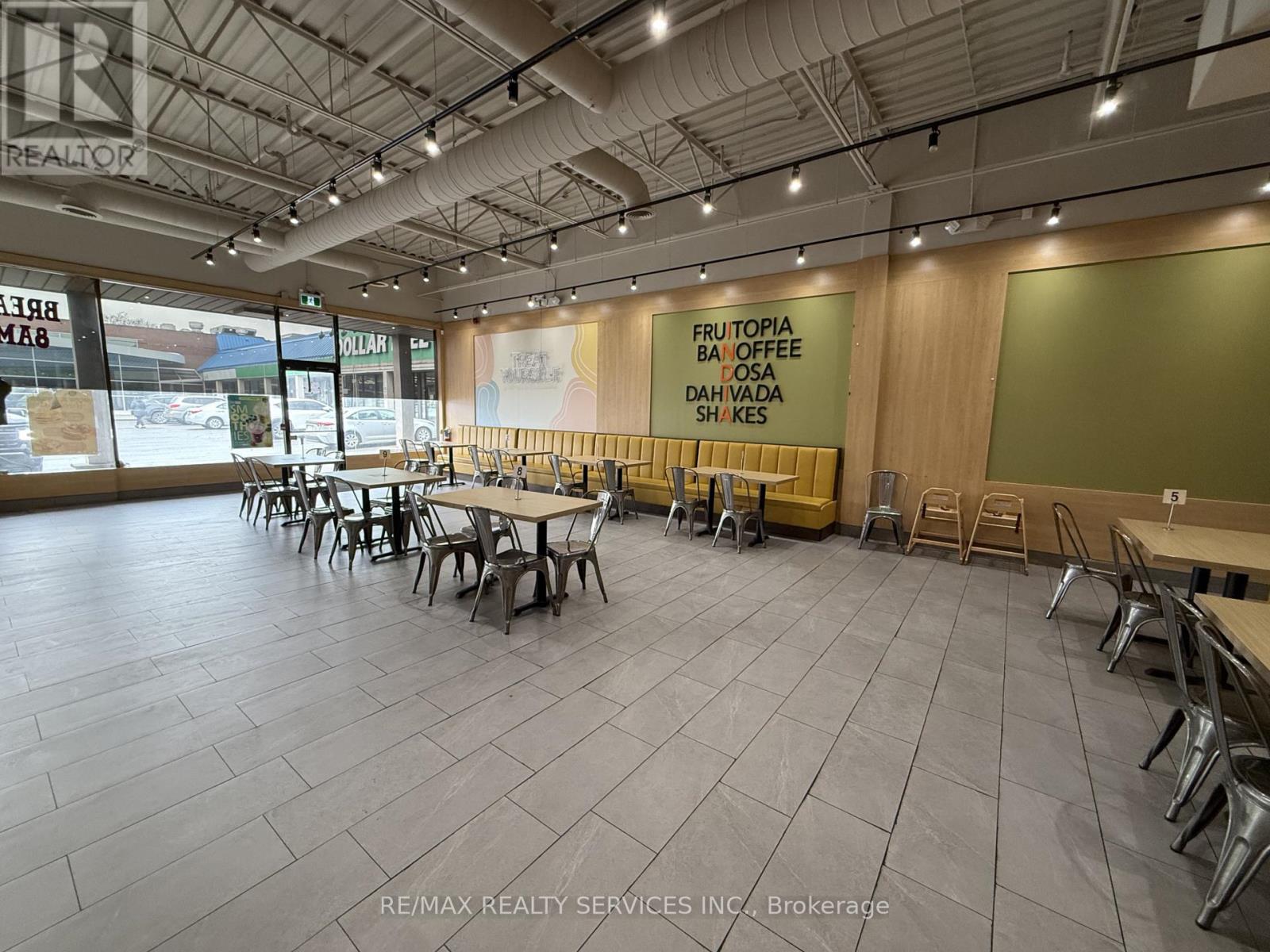 6161 Thorold Stone Road, Niagara Falls (Church's Lane), Ontario  L2J 1A4 - Photo 15 - X12852604