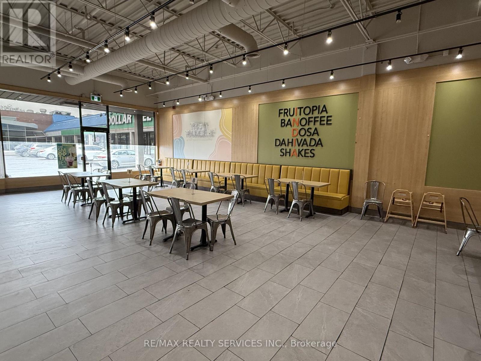 6161 Thorold Stone Road, Niagara Falls (Church's Lane), Ontario  L2J 1A4 - Photo 16 - X12852604