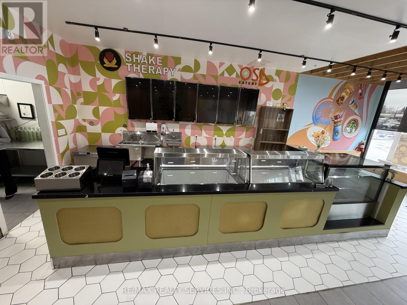 6161 Thorold Stone Road, Niagara Falls (Church's Lane), Ontario  L2J 1A4 - Photo 19 - X12852604