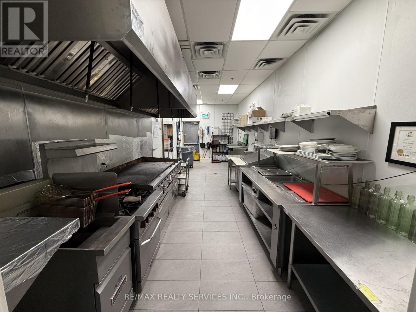 6161 Thorold Stone Road, Niagara Falls (Church's Lane), Ontario  L2J 1A4 - Photo 22 - X12852604