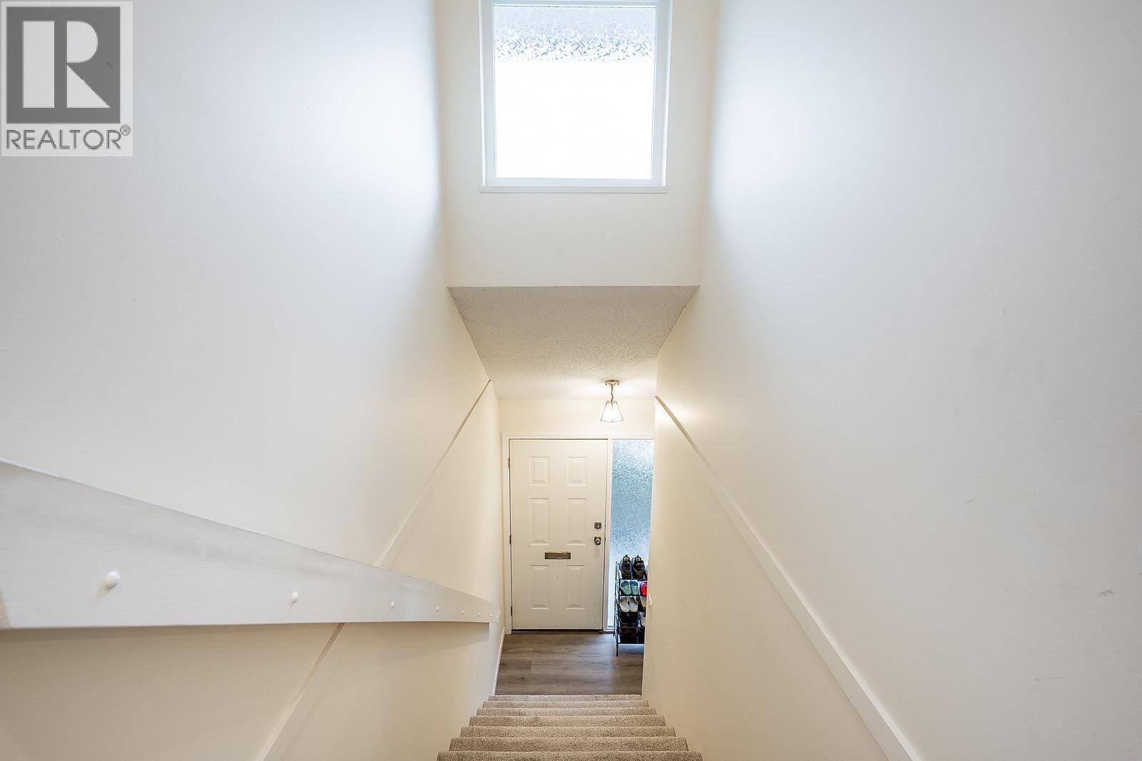 305 11726 225th Street, Maple Ridge, British Columbia  V2X 6E4 - Photo 9 - R3096238