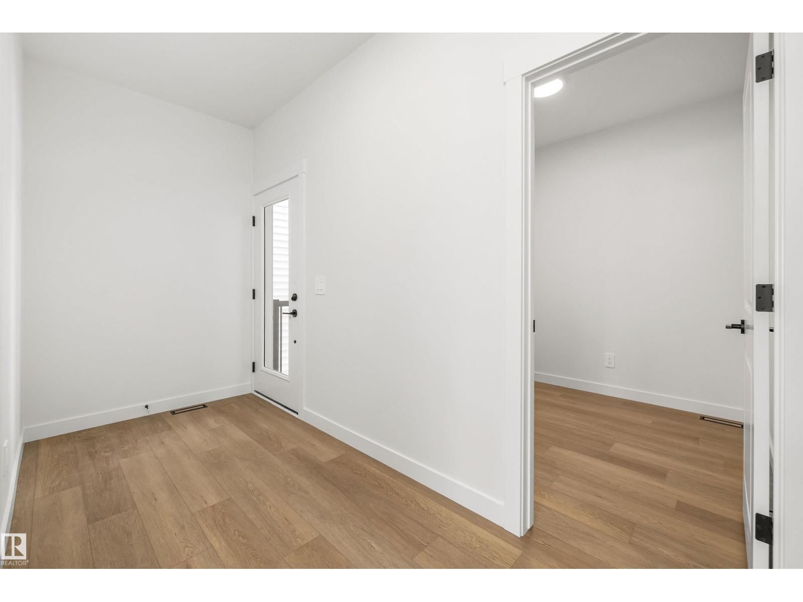 2220 158 St Sw, Edmonton, Alberta  T6W 1A6 - Photo 2 - E4476176