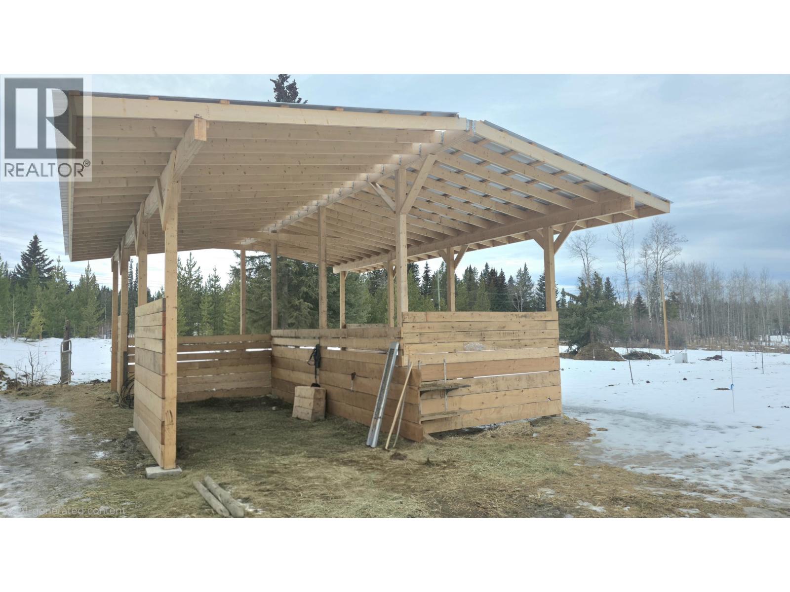 7037 Holmes Road, Lone Butte, British Columbia  V0K 1X1 - Photo 5 - R3096876