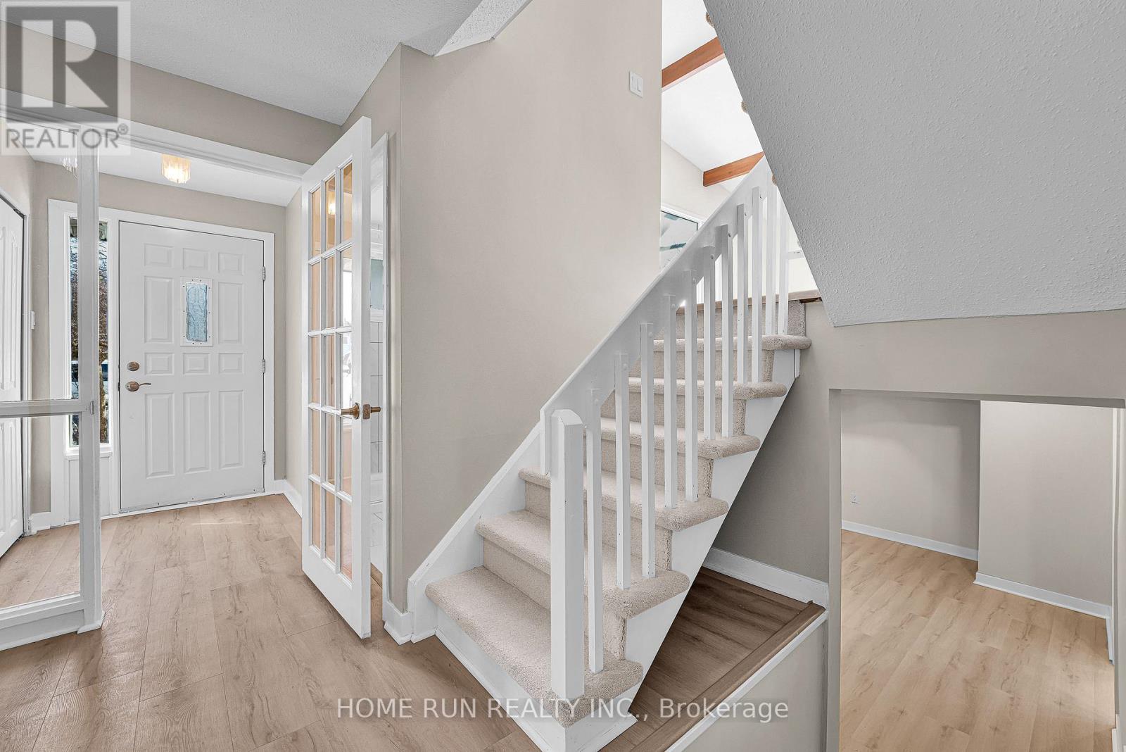 1259 Meadowlands Drive E, Ottawa, Ontario  K2E 6K4 - Photo 9 - X12852624