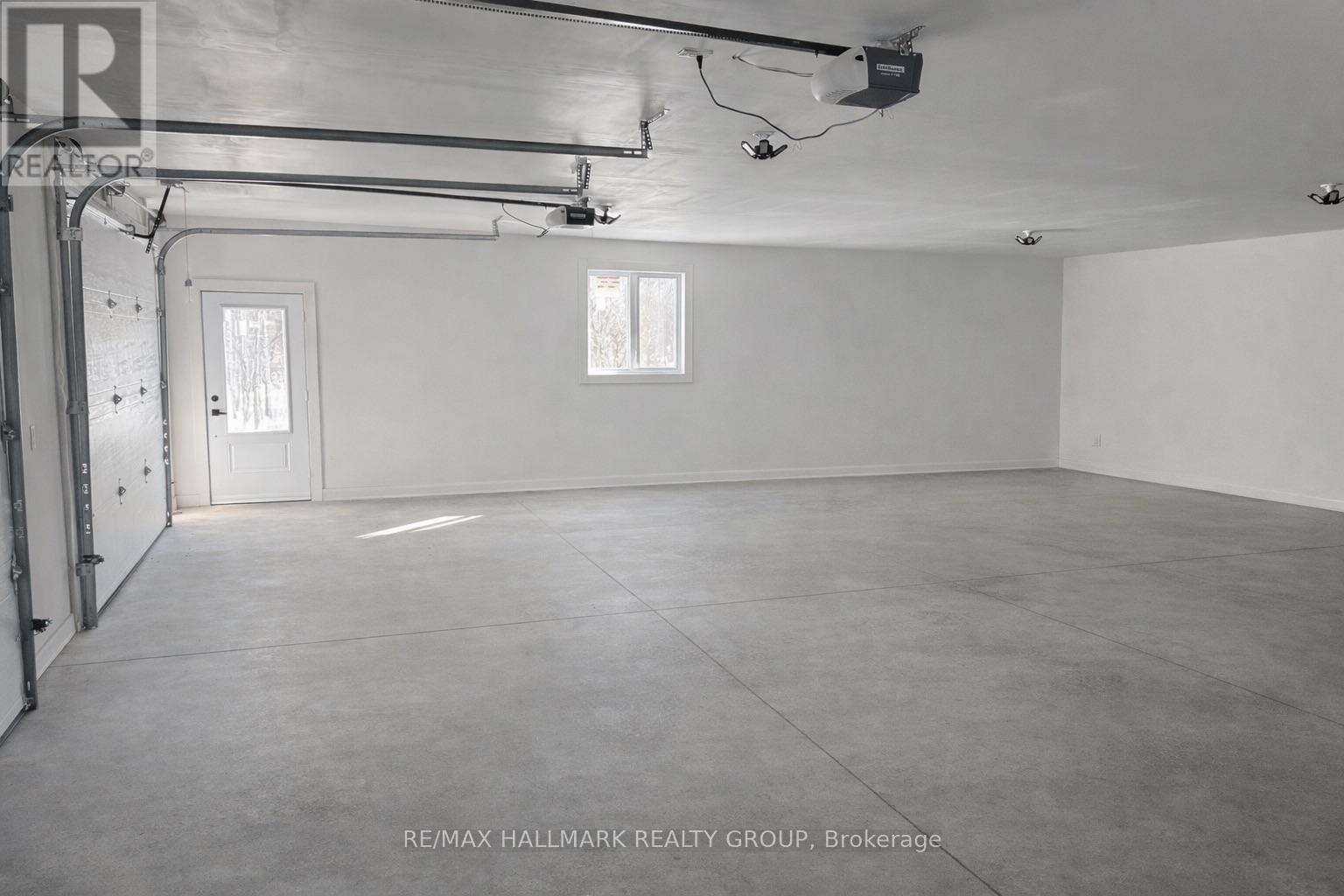 3244 PichÉ Road, The Nation, Ontario  K0A 1M0 - Photo 39 - X12852632