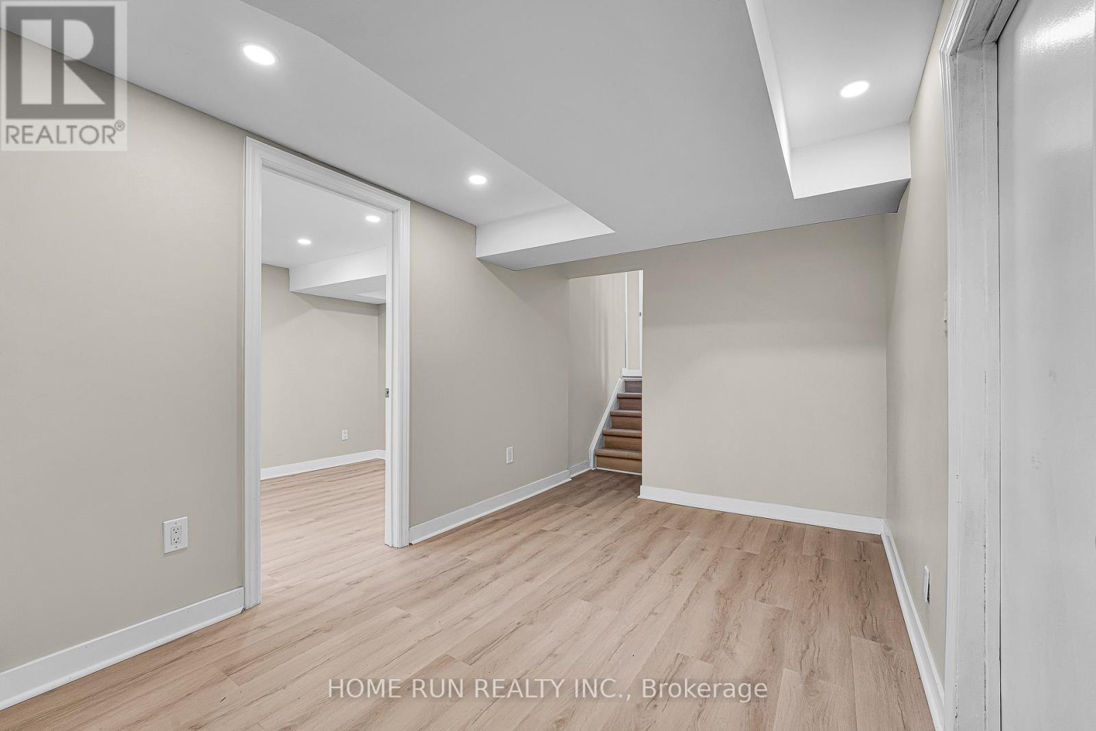 1259 Meadowlands Drive E, Ottawa, Ontario  K2E 6K4 - Photo 35 - X12852624