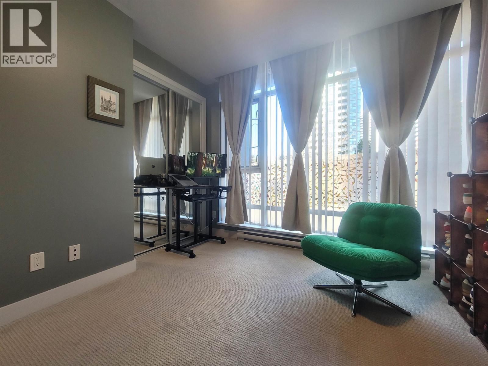 Th2 2077 Rosser Avenue, Burnaby, British Columbia  V5C 0G6 - Photo 5 - R3094936