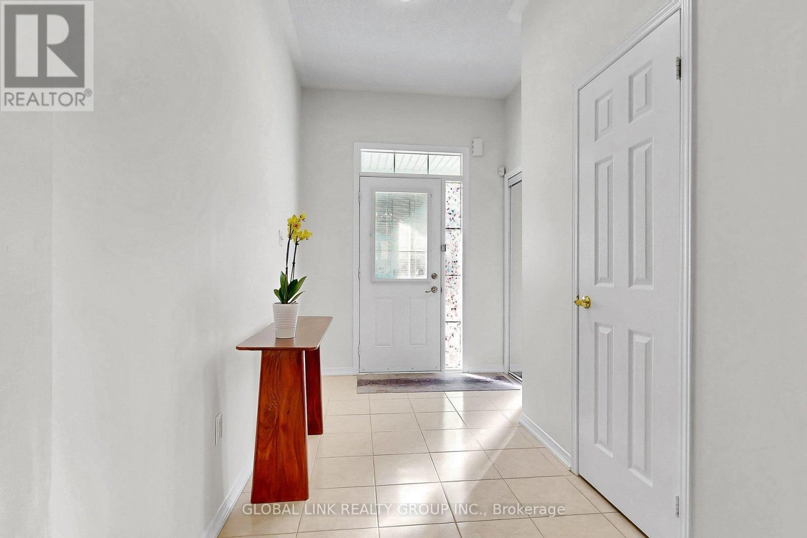 98 Wilf Morden Road, Whitchurch-Stouffville, Ontario  L4A 0K1 - Photo 16 - N12852638