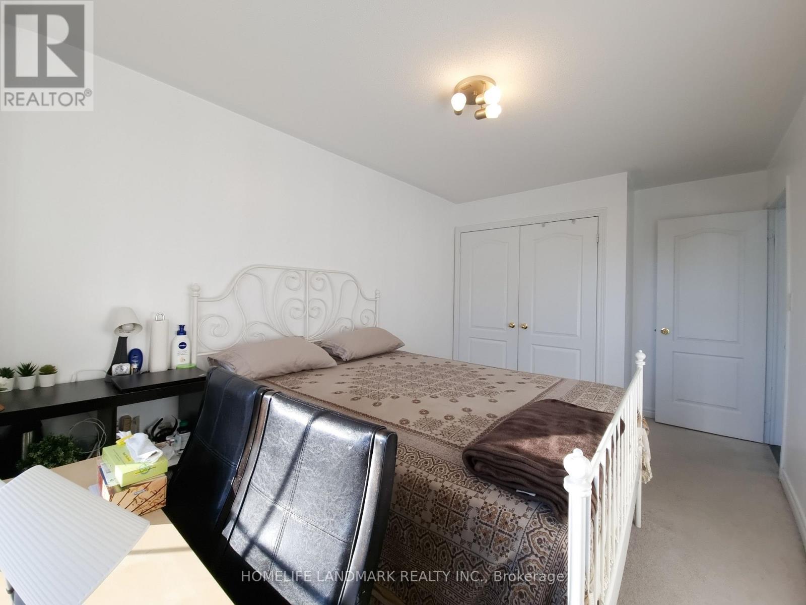 63 Lorenzo Circle, Brampton, Ontario  L6R 3N4 - Photo 21 - W12852626