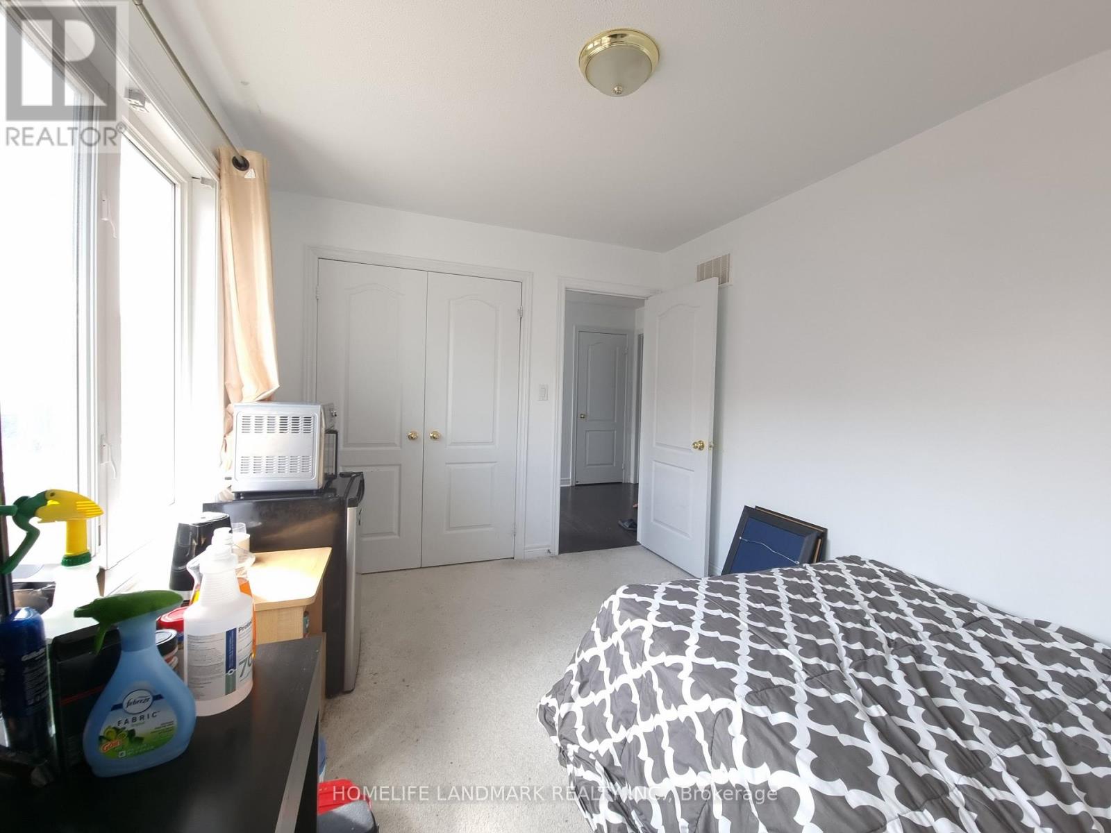 63 Lorenzo Circle, Brampton, Ontario  L6R 3N4 - Photo 25 - W12852626