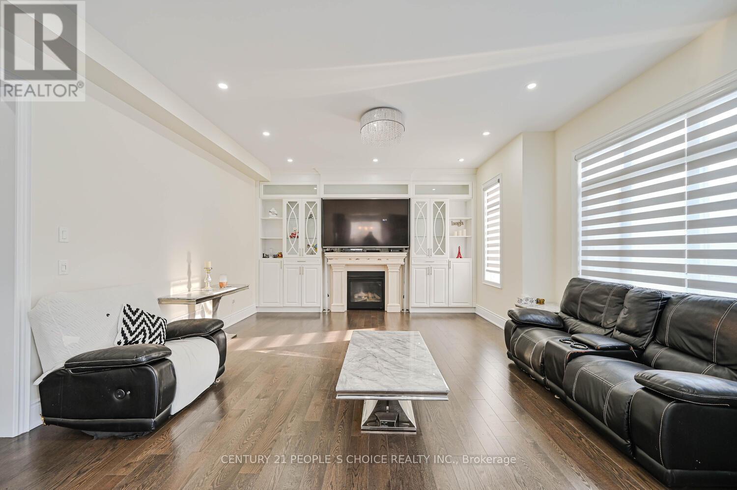 1 Carl Finlay Drive, Brampton, Ontario  L6P 4E2 - Photo 12 - W12852654