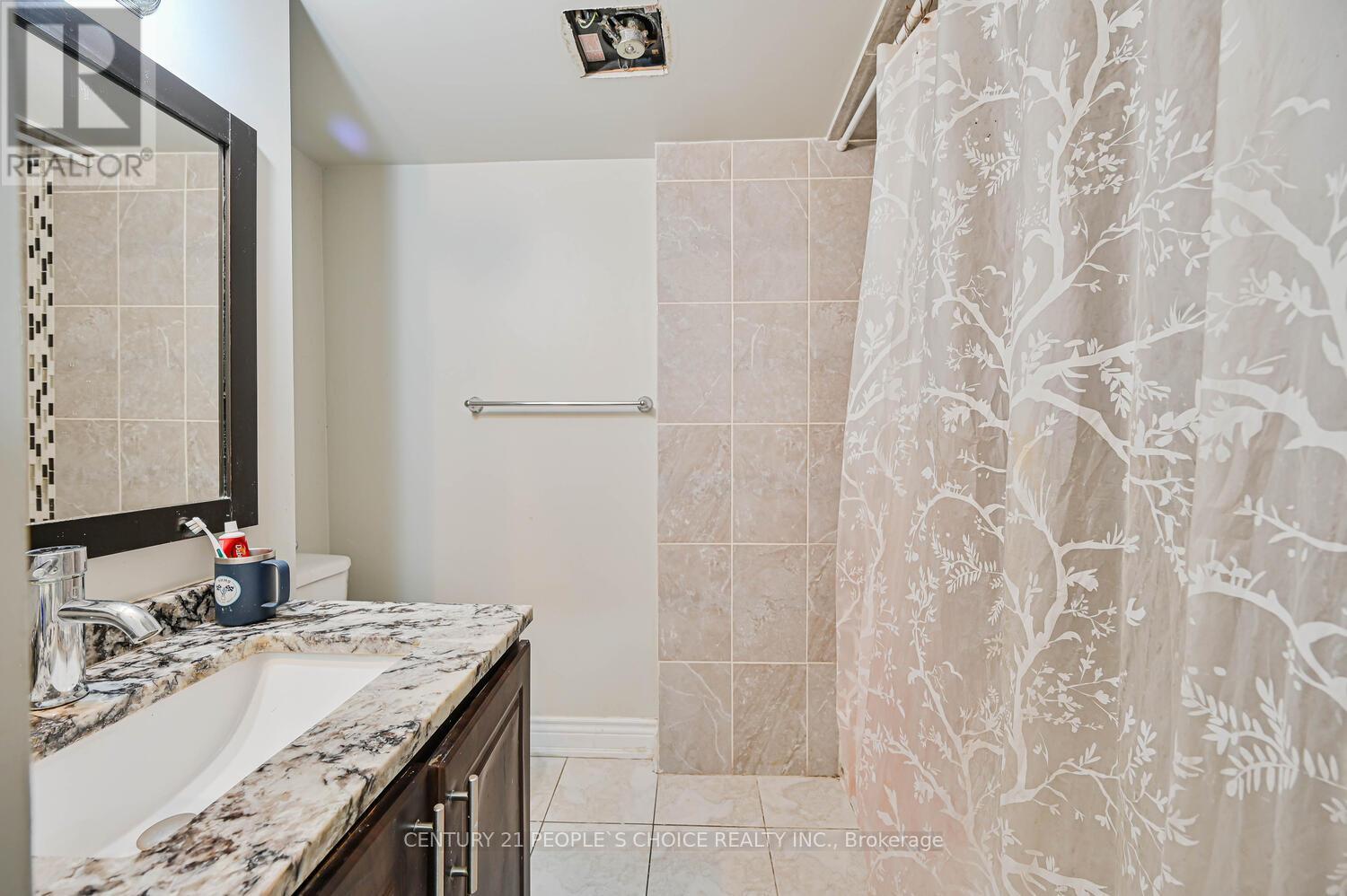 1 Carl Finlay Drive, Brampton, Ontario  L6P 4E2 - Photo 39 - W12852654