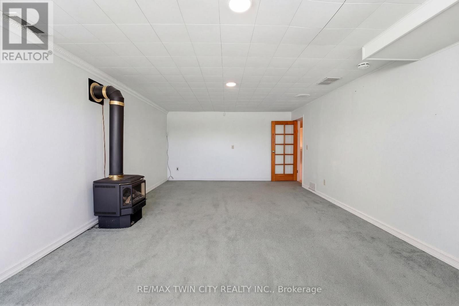 341 Terrace Hill Street, Brantford, Ontario  N3R 1H6 - Photo 16 - X12852622