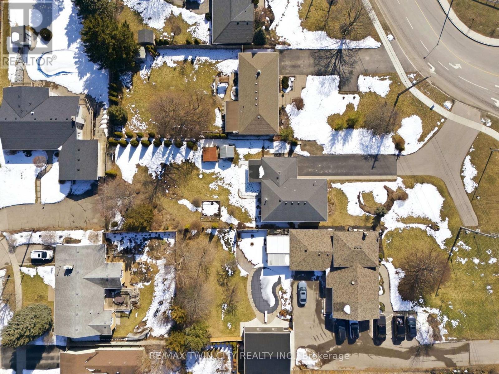 341 Terrace Hill Street, Brantford, Ontario  N3R 1H6 - Photo 29 - X12852622