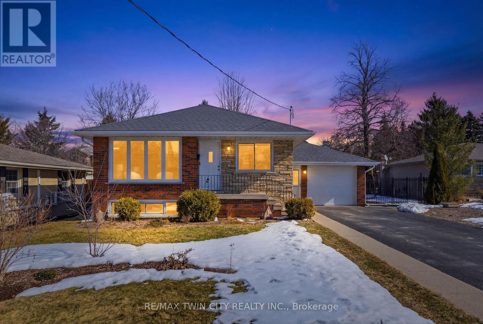 341 Terrace Hill Street, Brantford, Ontario  N3R 1H6 - Photo 31 - X12852622