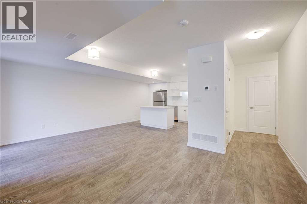 38 Urbane Boulevard, Kitchener, Ontario  N2E 0H8 - Photo 4 - 40804760