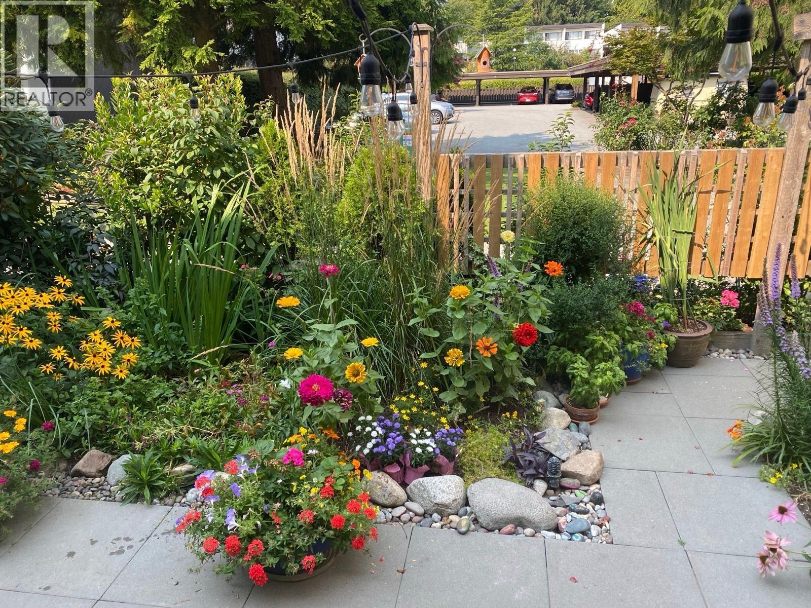 4 7363 Montecito Drive, Burnaby, British Columbia  V5A 1R4 - Photo 27 - R3096755