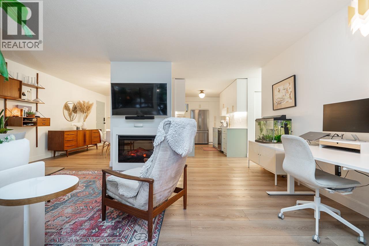 4 7363 Montecito Drive, Burnaby, British Columbia  V5A 1R4 - Photo 6 - R3096755