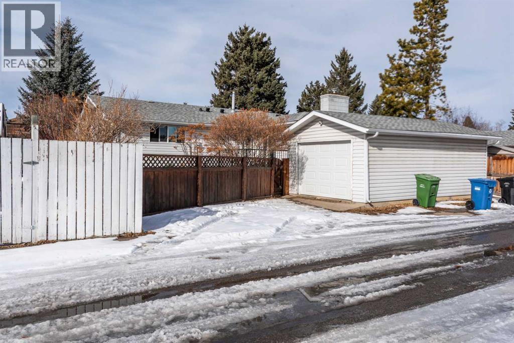 959 Bracewood Rise Sw, Calgary, Alberta  T5W 3E8 - Photo 41 - A2289112