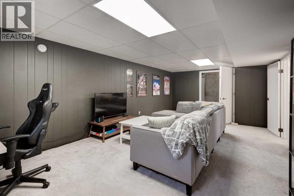 959 Bracewood Rise Sw, Calgary, Alberta  T5W 3E8 - Photo 29 - A2289112