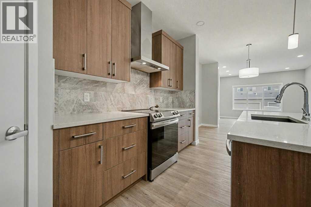 228 Walgrove Way Se, Calgary, Alberta  T2X 4A3 - Photo 9 - A2291076