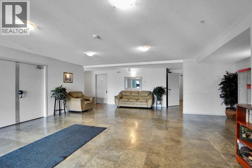 107, 5500 Somervale Court Sw, Calgary, Alberta  T2Y 4L9 - Photo 25 - A2291263